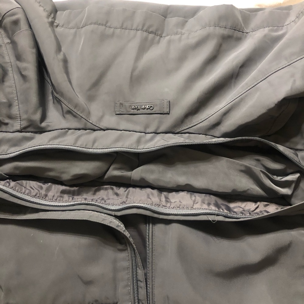 Calvin Klein Reflective‎ medium weight Jacket - Picture 7 of 15